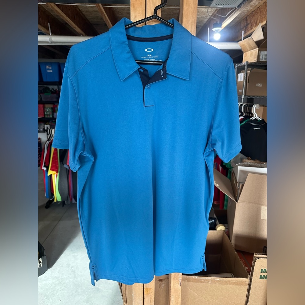 Oakley Men’s Tailored Fit Polo